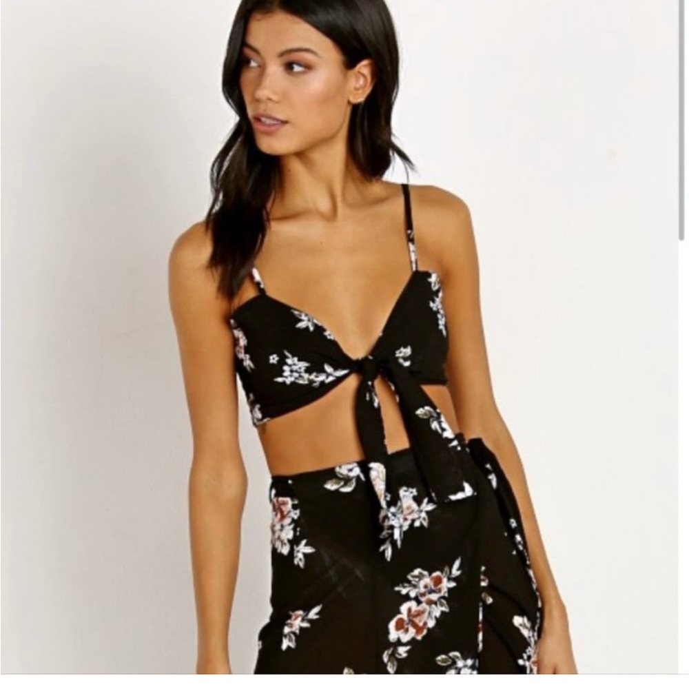 Faithfull the Brand Black and White Tie-Front Crop Camisole